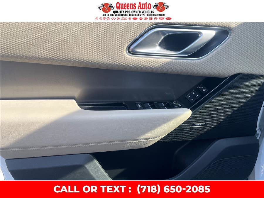 Used 2018 Land Rover Range Rover Velar S AWD/4WD image 23