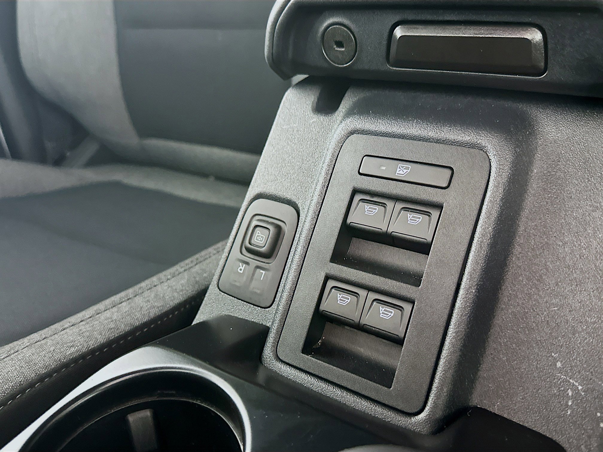 Used 2025 Ford Bronco Big Bend image 35