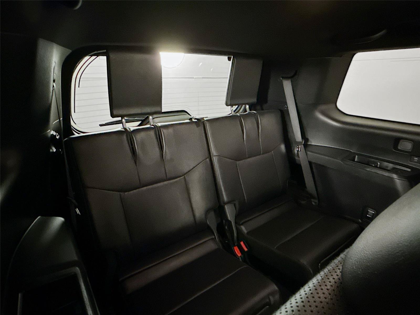 Used 2024 Lexus GX 550 w/ Accessory Package (Z1) AWD/4WD image 29