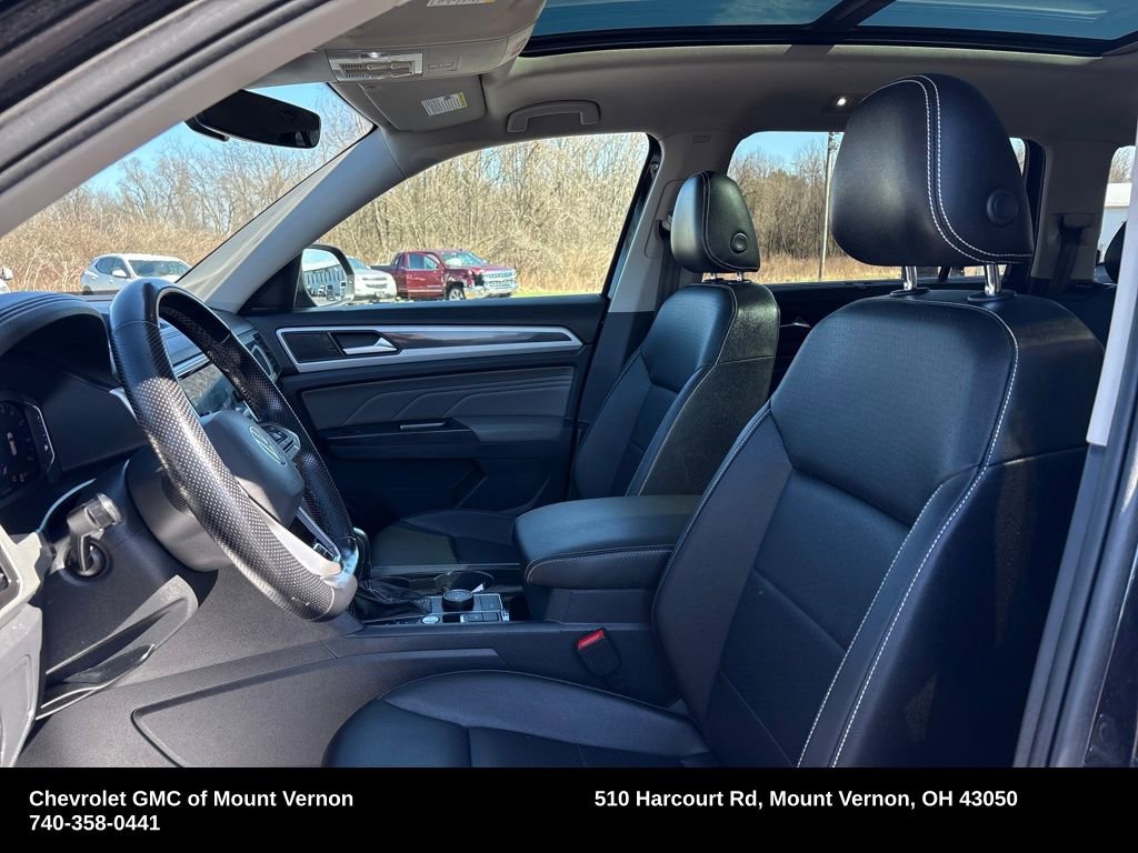 Used 2021 Volkswagen Atlas SEL R-Line AWD/4WD image 17