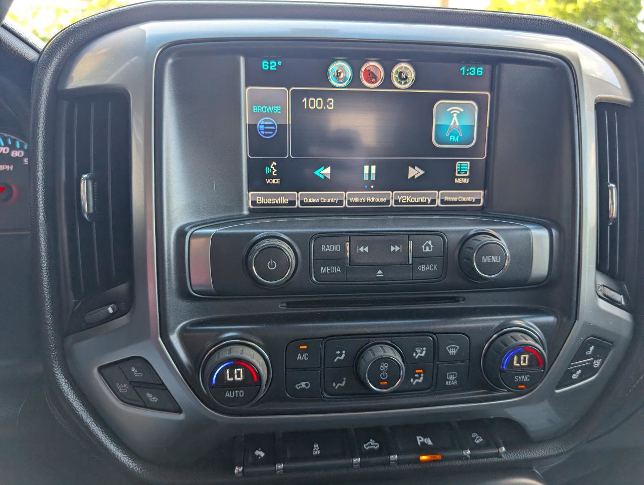 Used 2015 Chevrolet Silverado 2500 LTZ w/ LTZ Plus Package AWD/4WD image 15