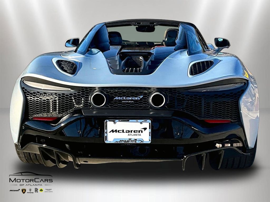 New 2025 McLaren Artura image 4