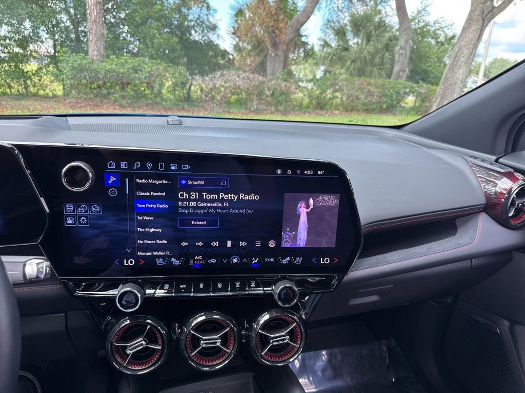 Used 2025 Chevrolet Blazer EV RS RWD image 79