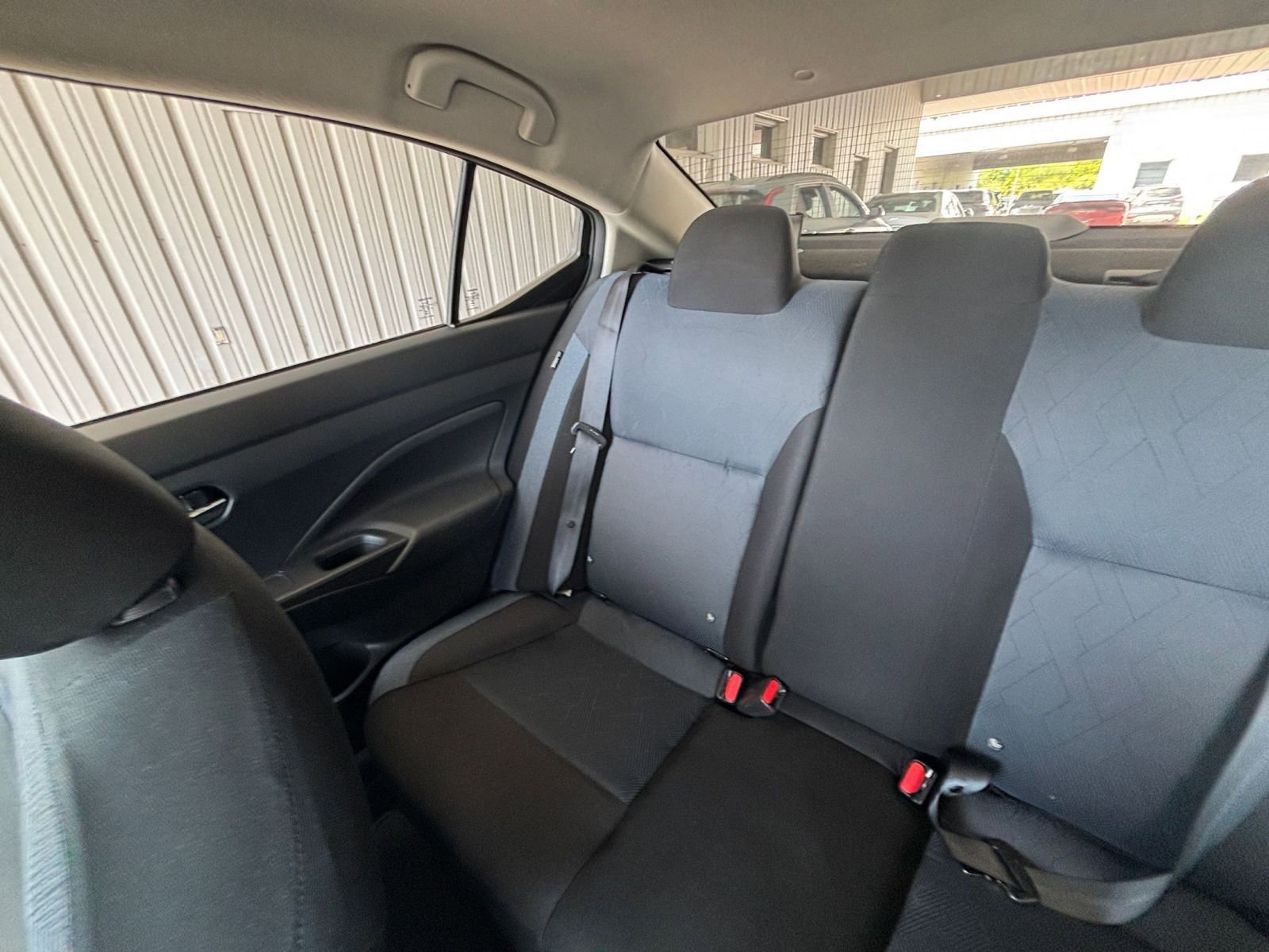 Used 2025 Nissan Versa SV FWD image 37