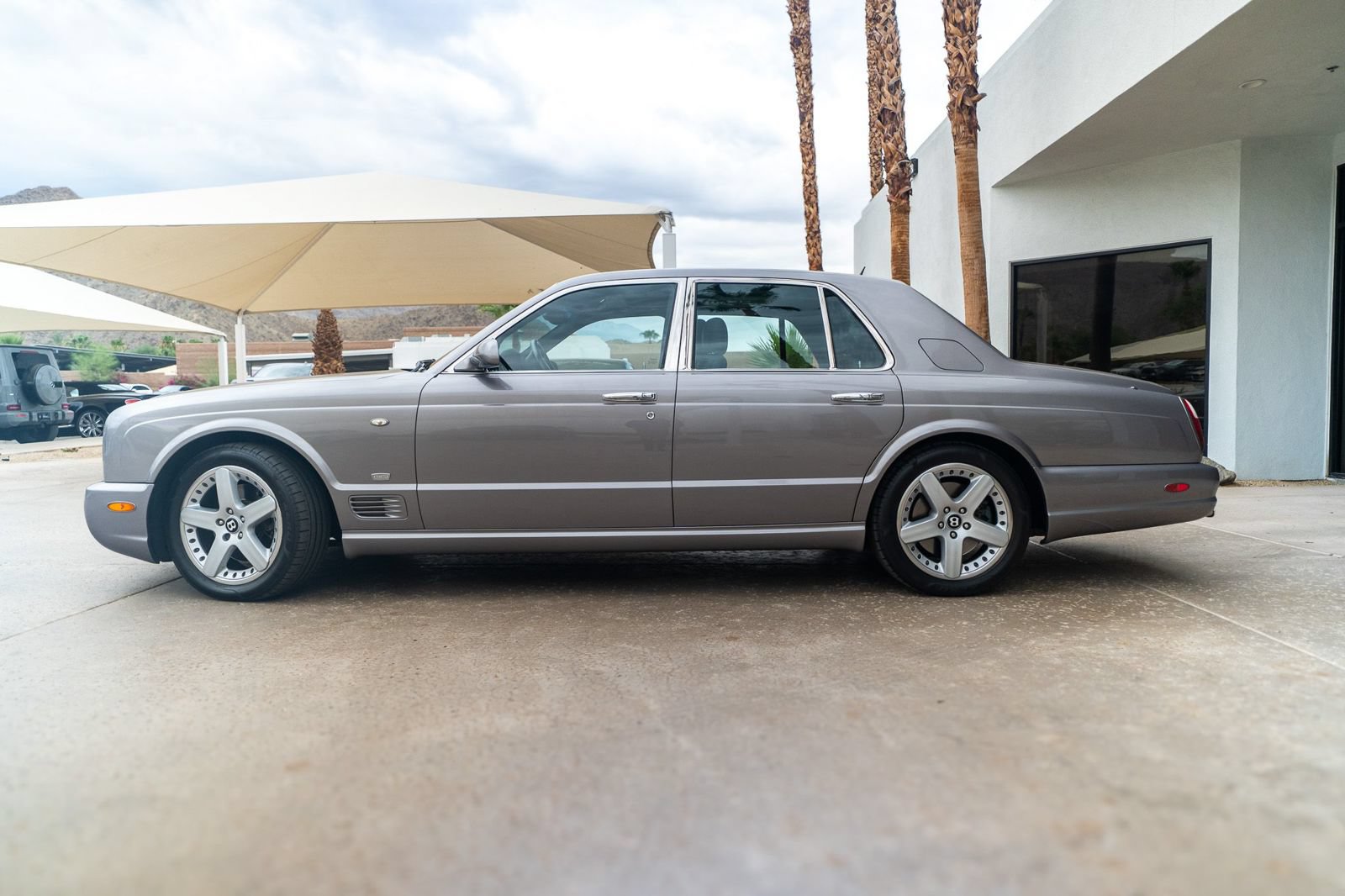 Used 2005 Bentley Arnage T RWD image 2