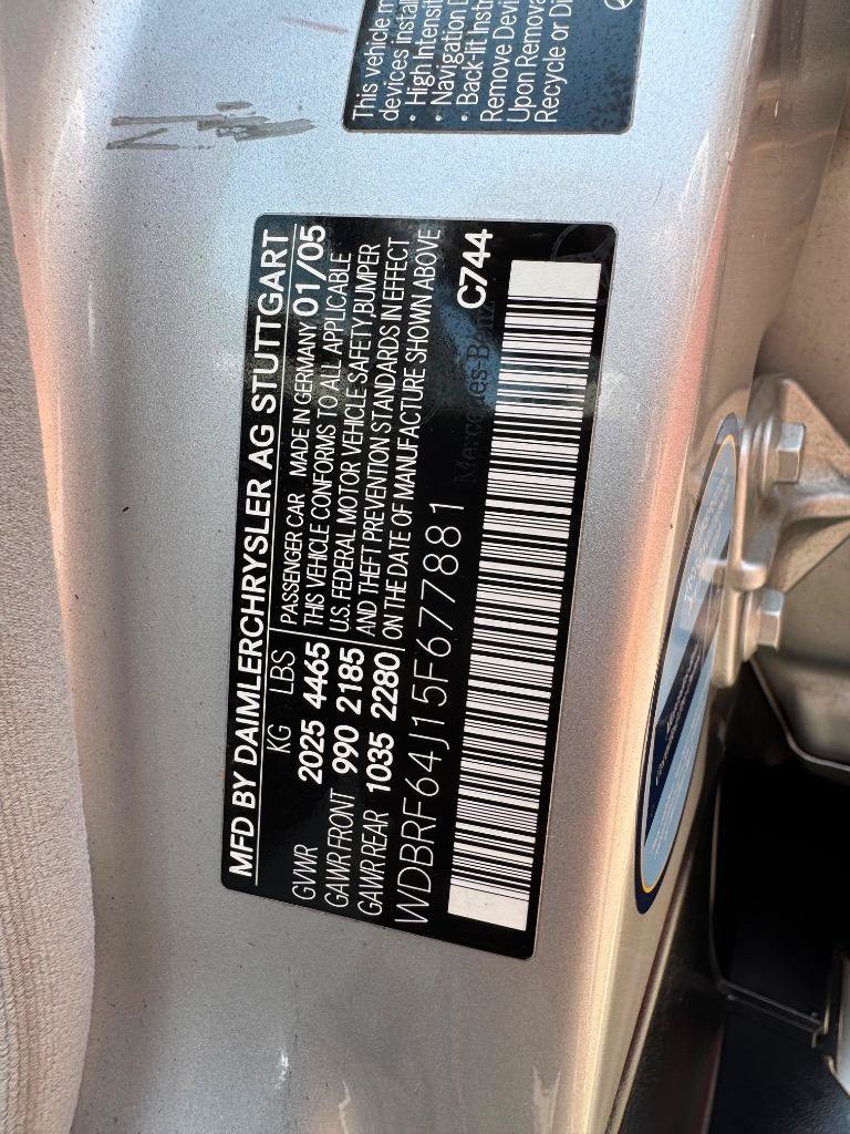 Used 2005 Mercedes-Benz C 320 Sedan image 34