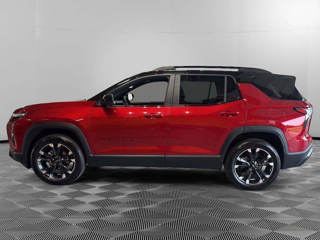 Used 2025 Chevrolet Equinox RS w/ Safety and Technology Package FWD image 2