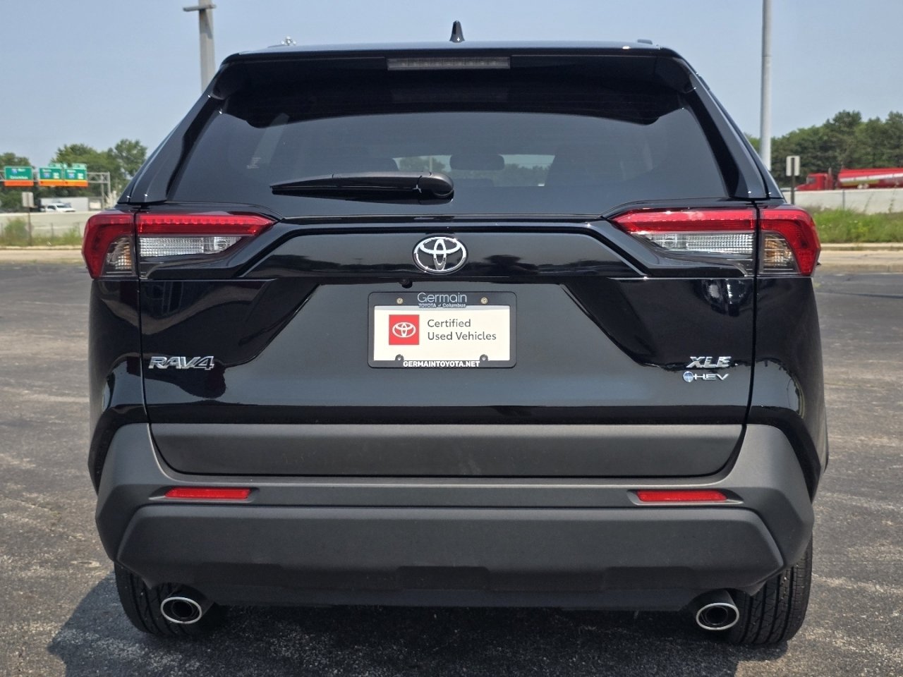 Certified 2025 Toyota RAV4 XLE AWD/4WD image 12