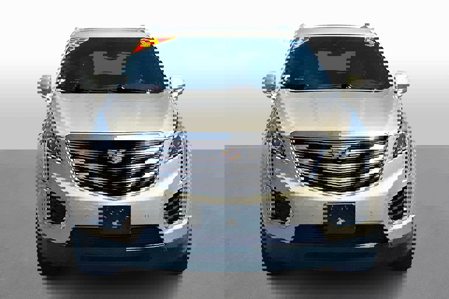 Used 2017 Cadillac XT5 Luxury w/ Driver Awareness Package image 3