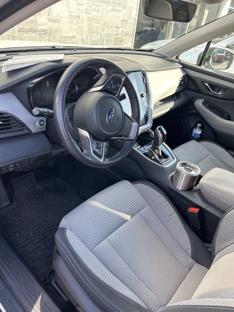Used 2020 Subaru Outback Premium w/ Popular Package #1 image 5