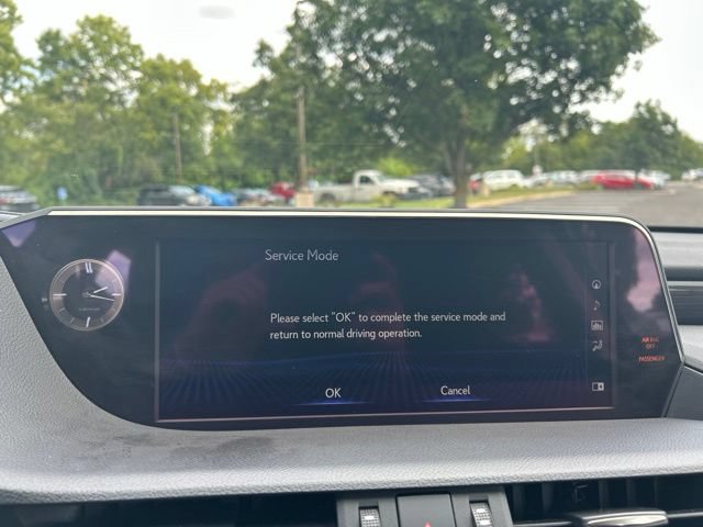Used 2021 Lexus ES 350 w/ Premium Package FWD image 22