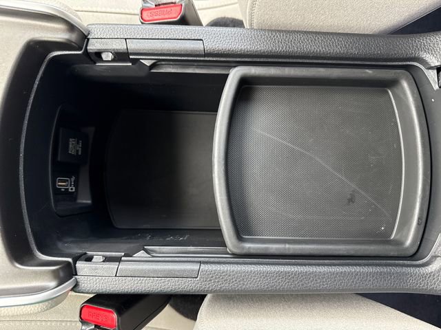 Used 2019 Honda Accord EX image 29