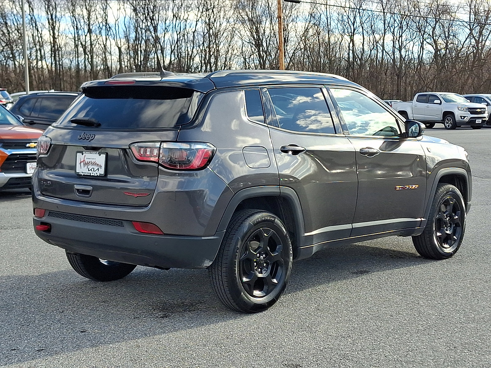 Used 2023 Jeep Compass Trailhawk image 6