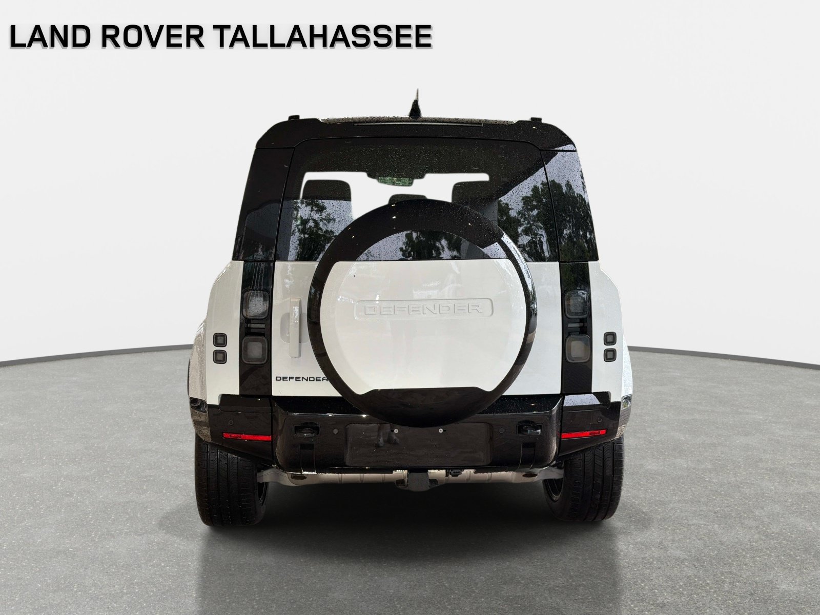 New 2026 Land Rover Defender 110 X-Dynamic SE AWD/4WD image 6