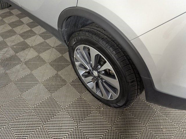 Certified 2022 Buick Encore Preferred w/ Safety Package image 17