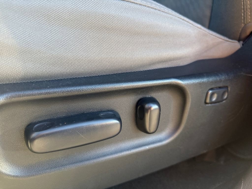 Used 2021 Toyota Tacoma SR5 image 13