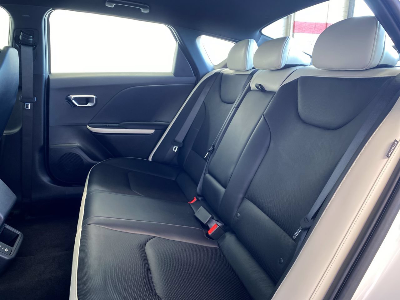 Certified 2026 Kia K4 GT-Line w/ GT-Line Sunroof Package FWD image 34