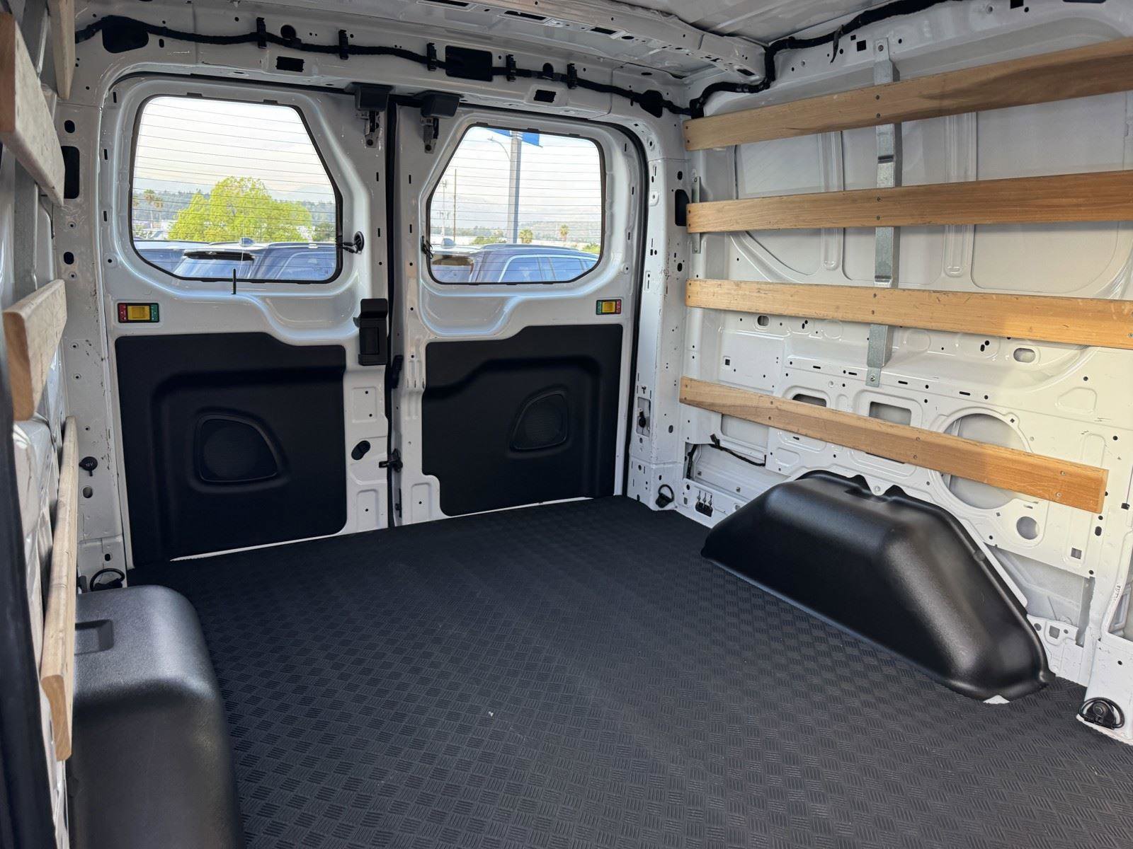 Used 2024 Ford Transit 250 Low Roof w/ Exterior Upgrade Package image 9