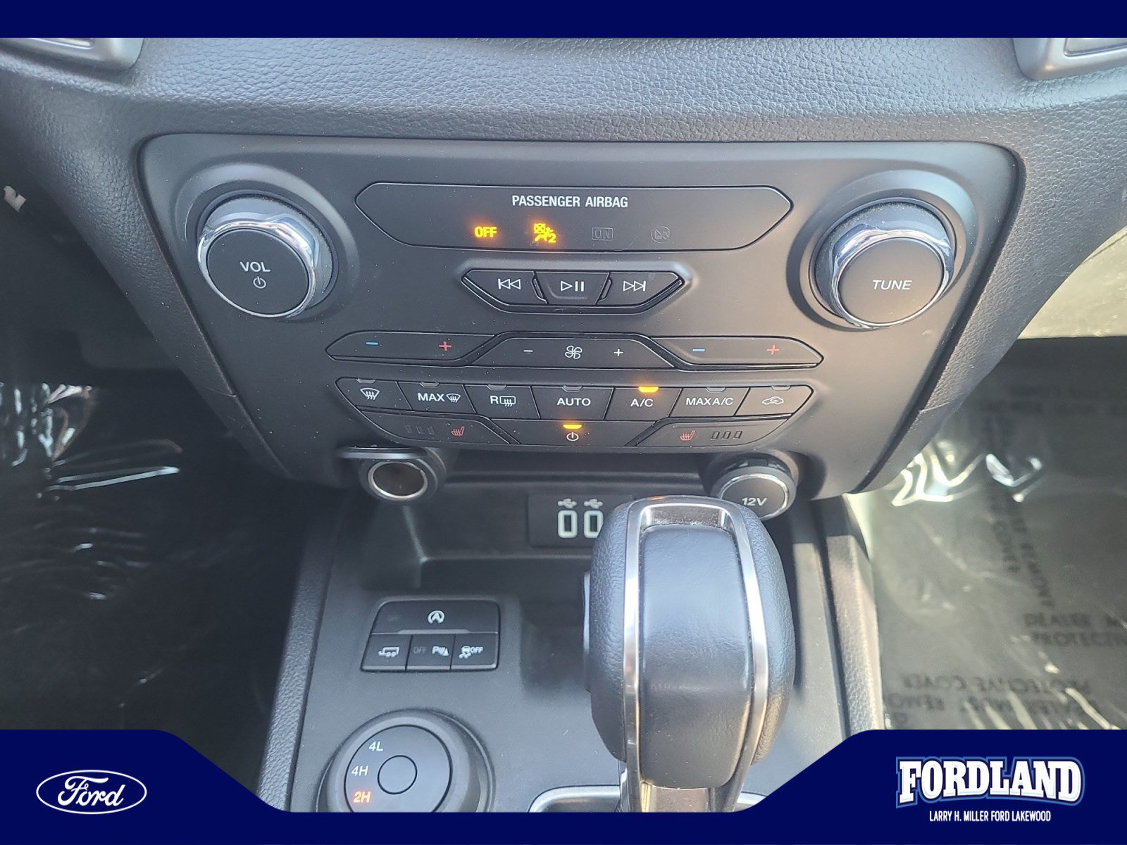 Used 2019 Ford Ranger XLT w/ Equipment Group 302A Luxury AWD/4WD image 30