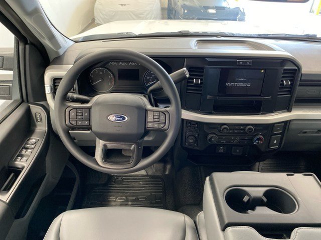 New 2026 Ford F250 XL w/ FX4 Off-Road Package AWD/4WD image 15