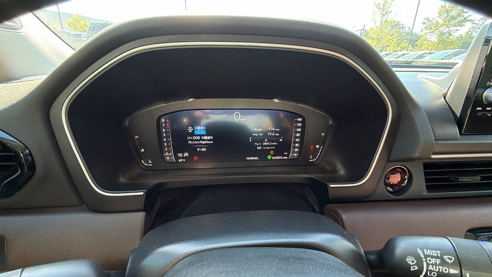 Used 2025 Honda Pilot Elite image 28