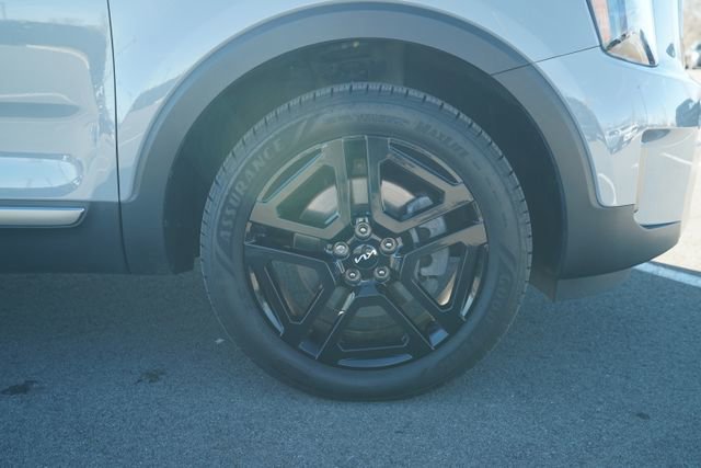 Used 2023 Kia Telluride EX X-Line image 42
