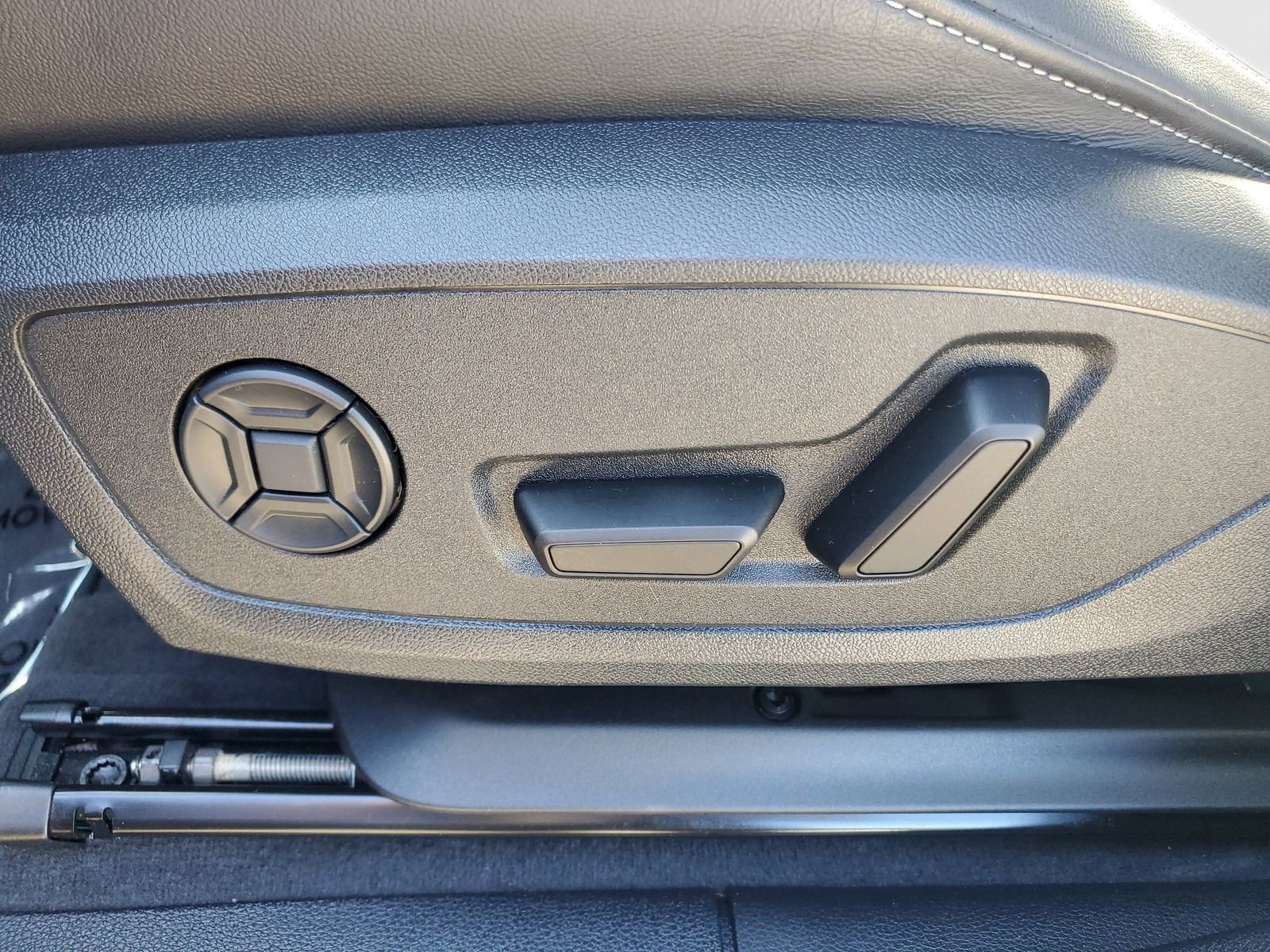 Used 2025 Audi Q3 2.0T Premium w/ Convenience Package image 22