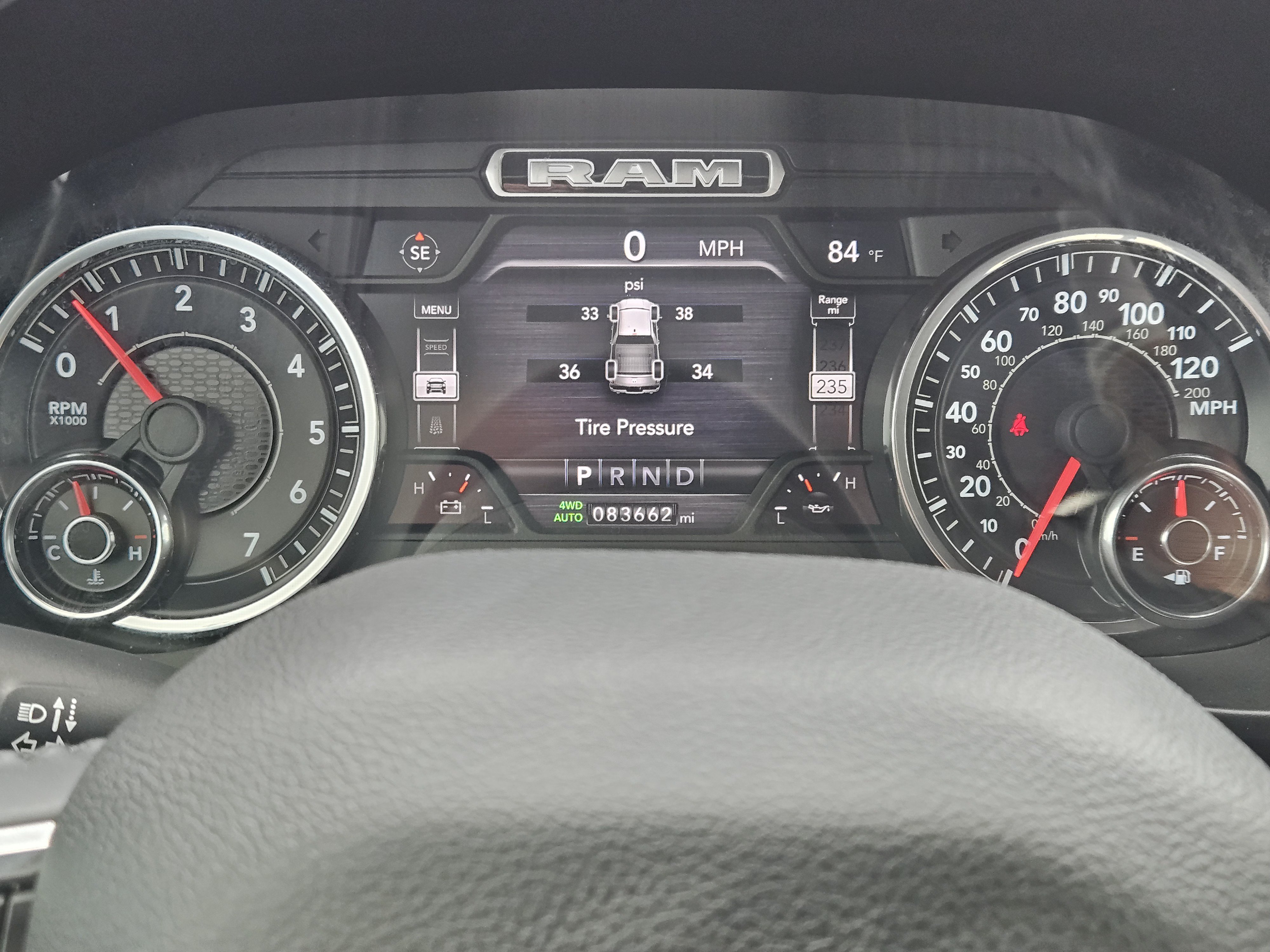 Used 2021 RAM 1500 Laramie AWD/4WD image 17