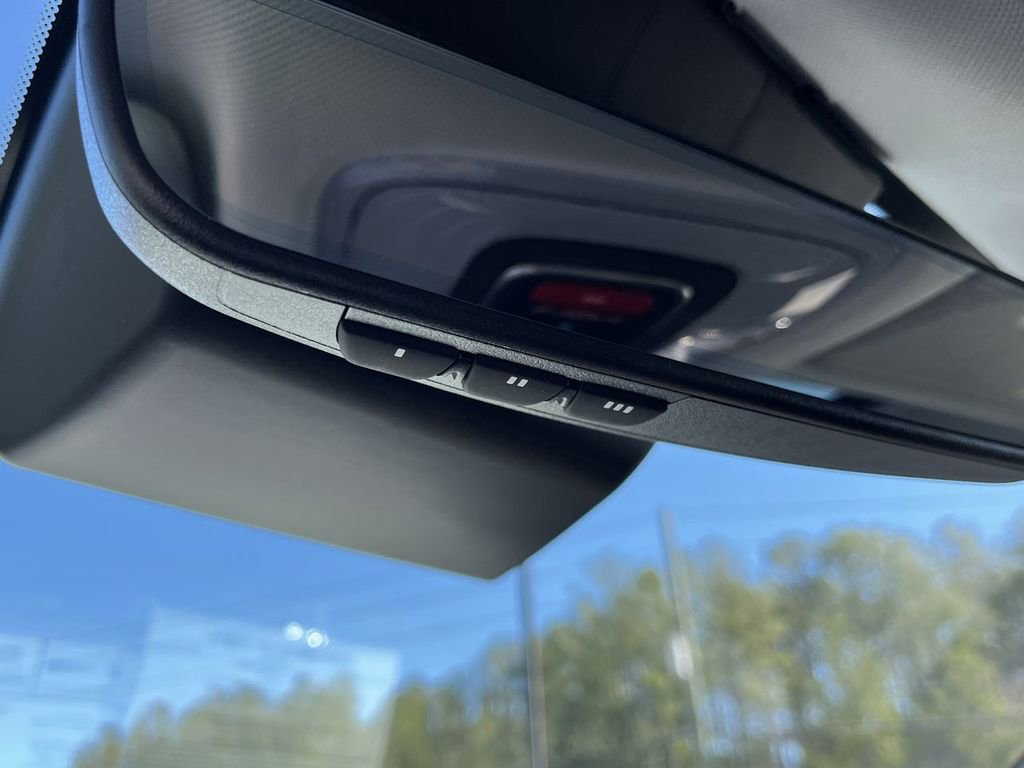 Used 2024 Hyundai Kona Limited image 28