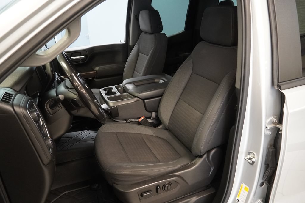 Used 2020 Chevrolet Silverado 1500 LT w/ All-Star Edition AWD/4WD image 3