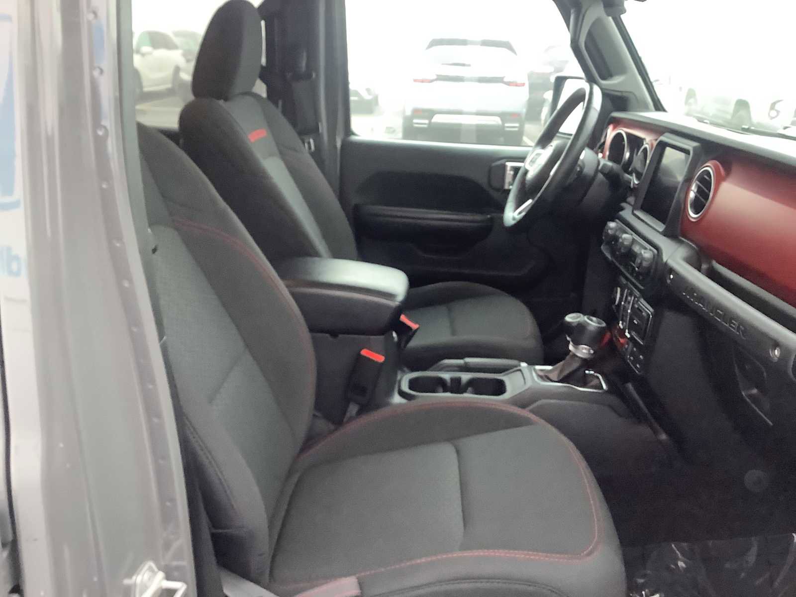 Used 2019 Jeep Wrangler Unlimited Rubicon image 15