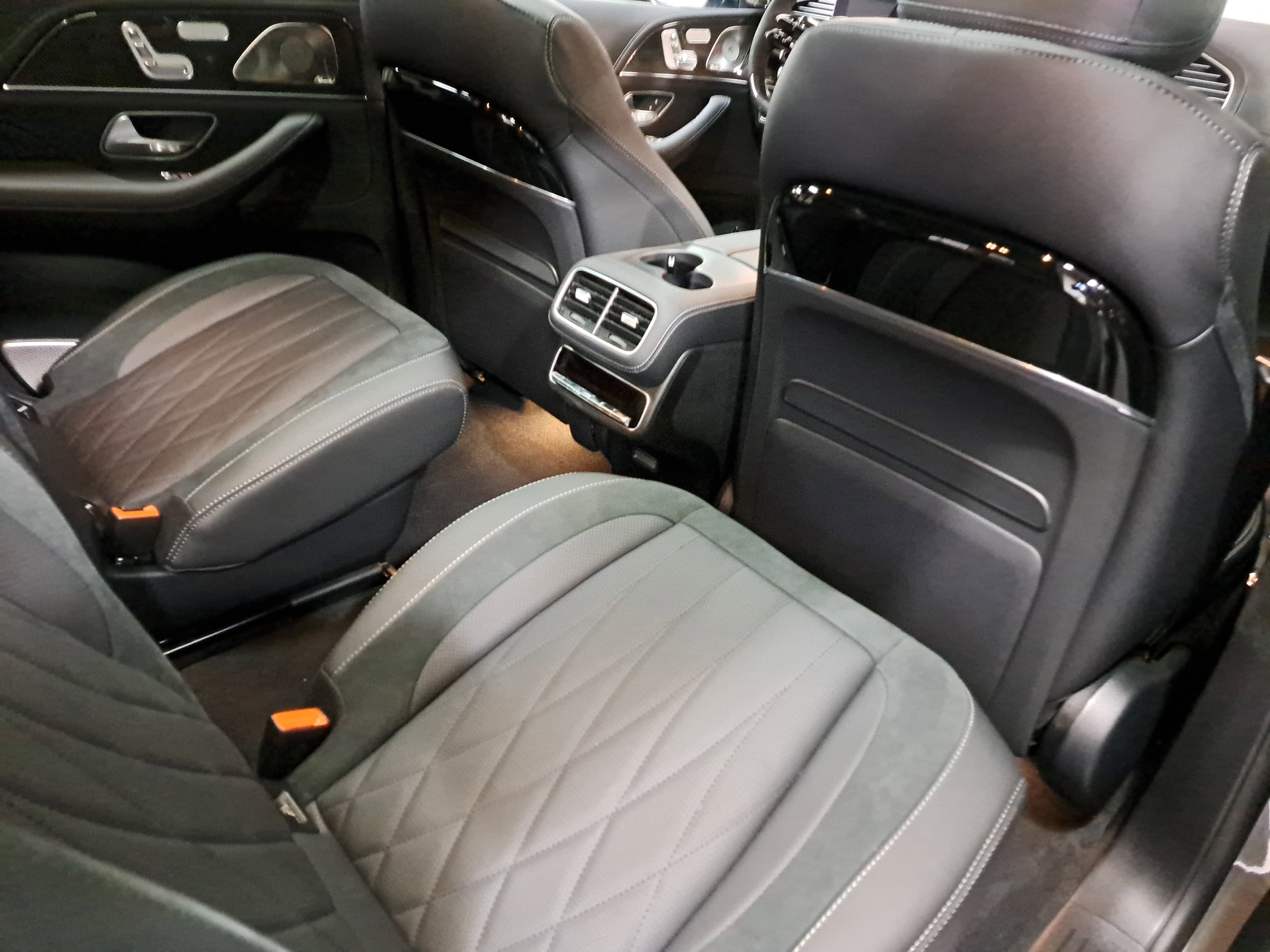 New 2026 Mercedes-Benz GLS 63 AMG 4MATIC image 11