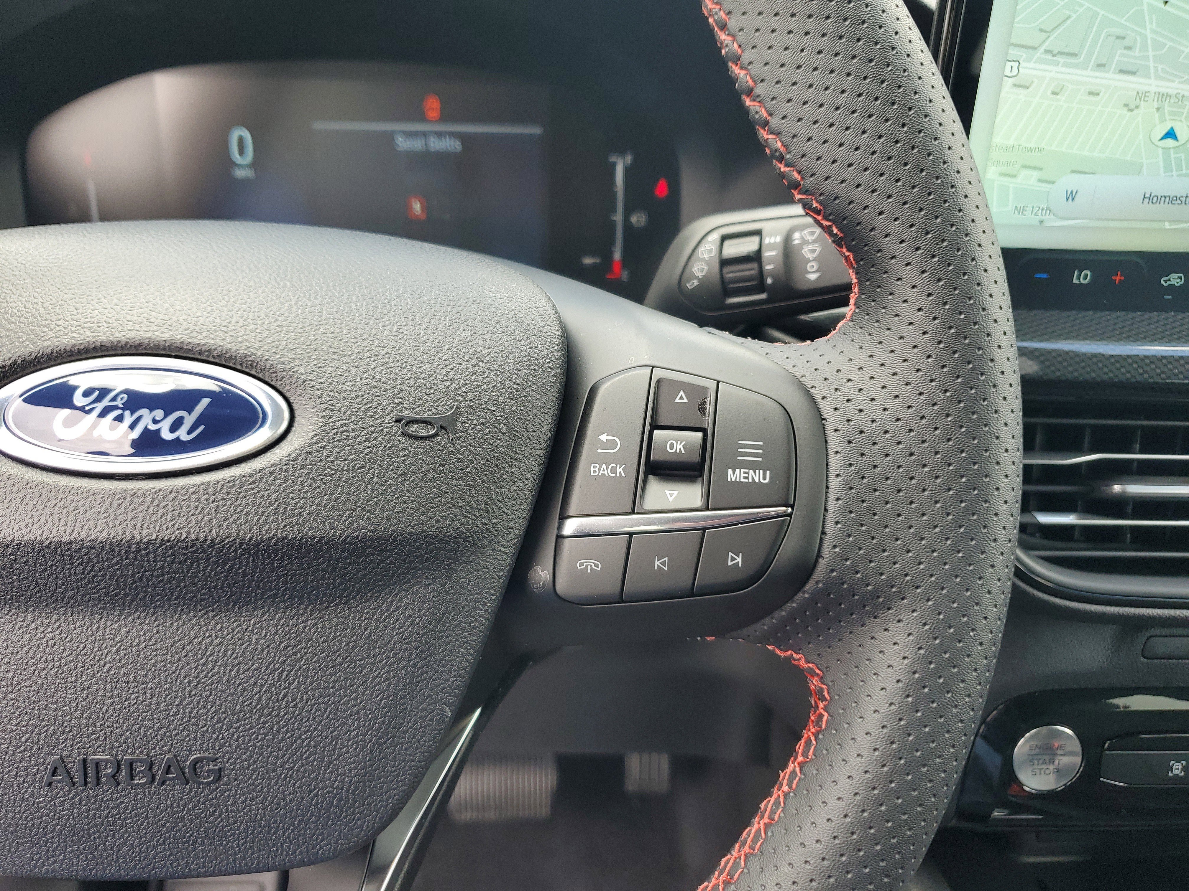 Used 2026 Ford Escape ST-Line w/ Tech Pack #1 image 28