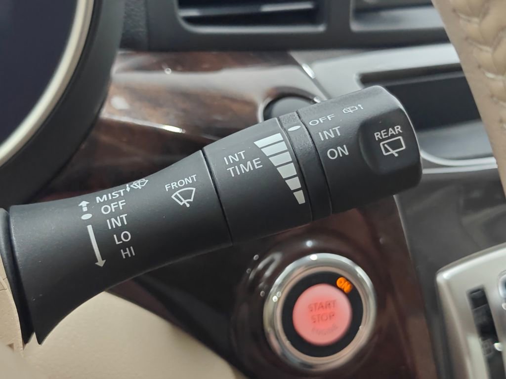 Used 2012 Nissan Quest SL image 14