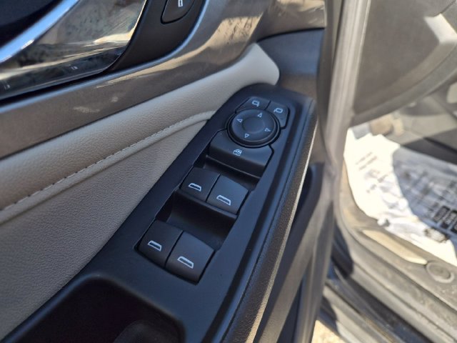 Used 2024 Chevrolet Traverse LS w/ Safety Package AWD/4WD image 13