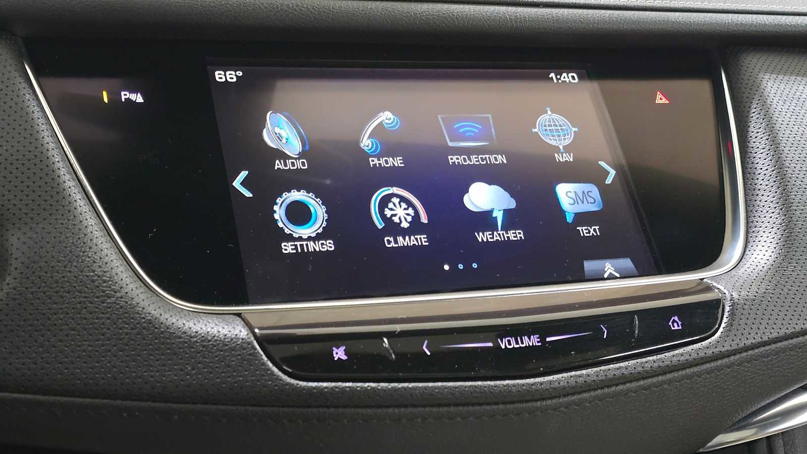 Used 2018 Cadillac XT5 Luxury w/ Driver Awareness Package image 31