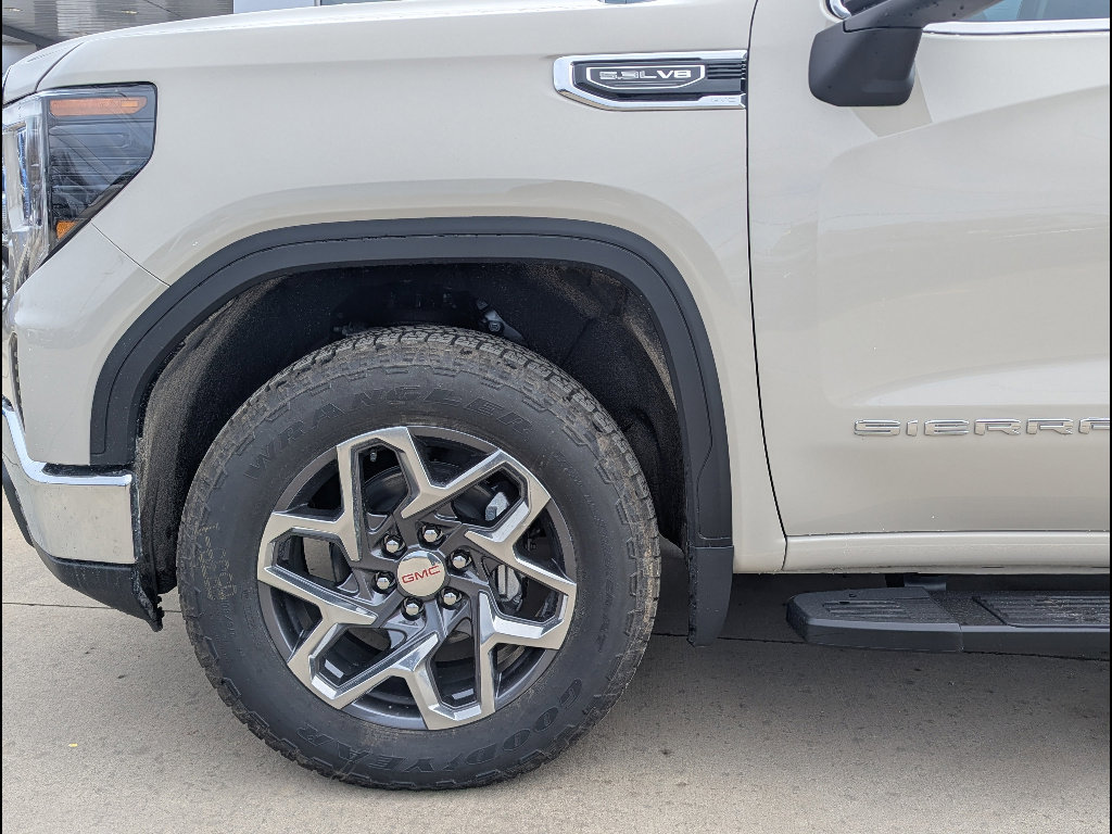 New 2026 GMC Sierra 1500 SLE AWD/4WD image 10