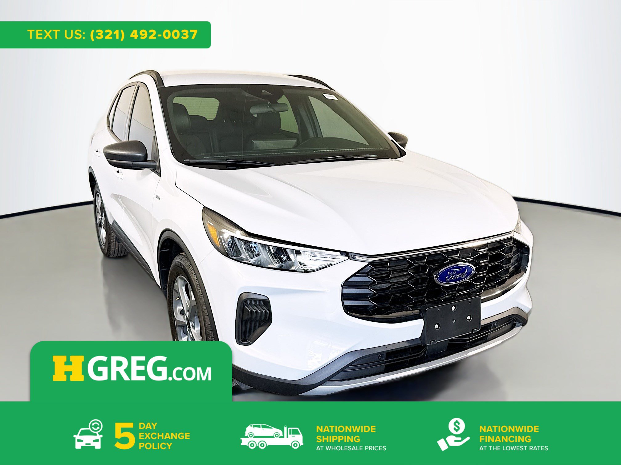 Used 2025 Ford Escape ST-Line w/ Tech Pack #1 FWD image 1