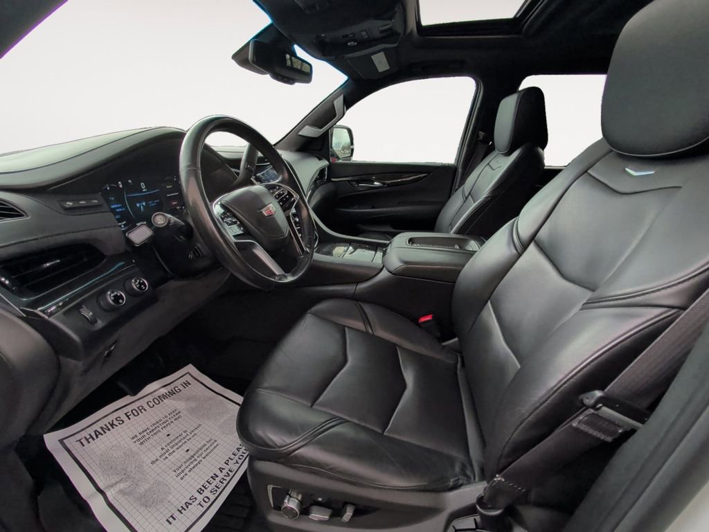 Used 2016 Cadillac Escalade Platinum image 9