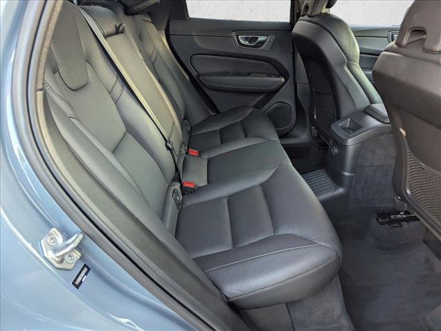 Used 2022 Volvo XC60 T8 Inscription Expression image 20