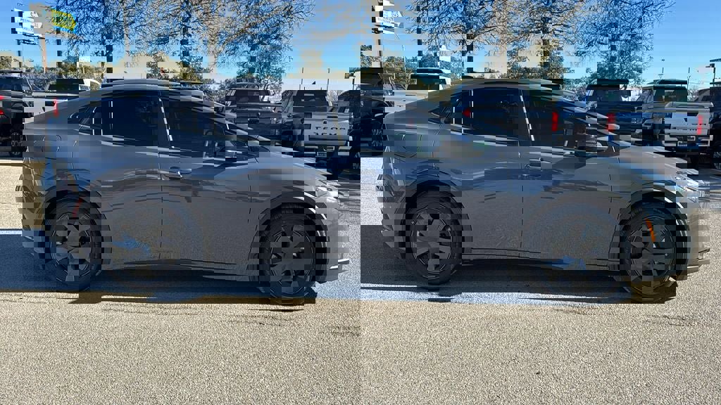 New 2026 Toyota Prius Plug-In Hybrid image 10