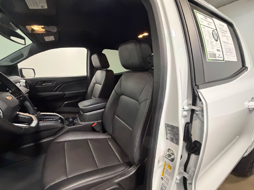 Used 2023 Chevrolet Colorado LT w/ LT Convenience Package III AWD/4WD image 59