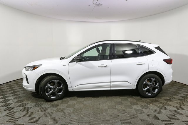 Used 2023 Ford Escape ST-Line w/ Tech Pack #1 image 6
