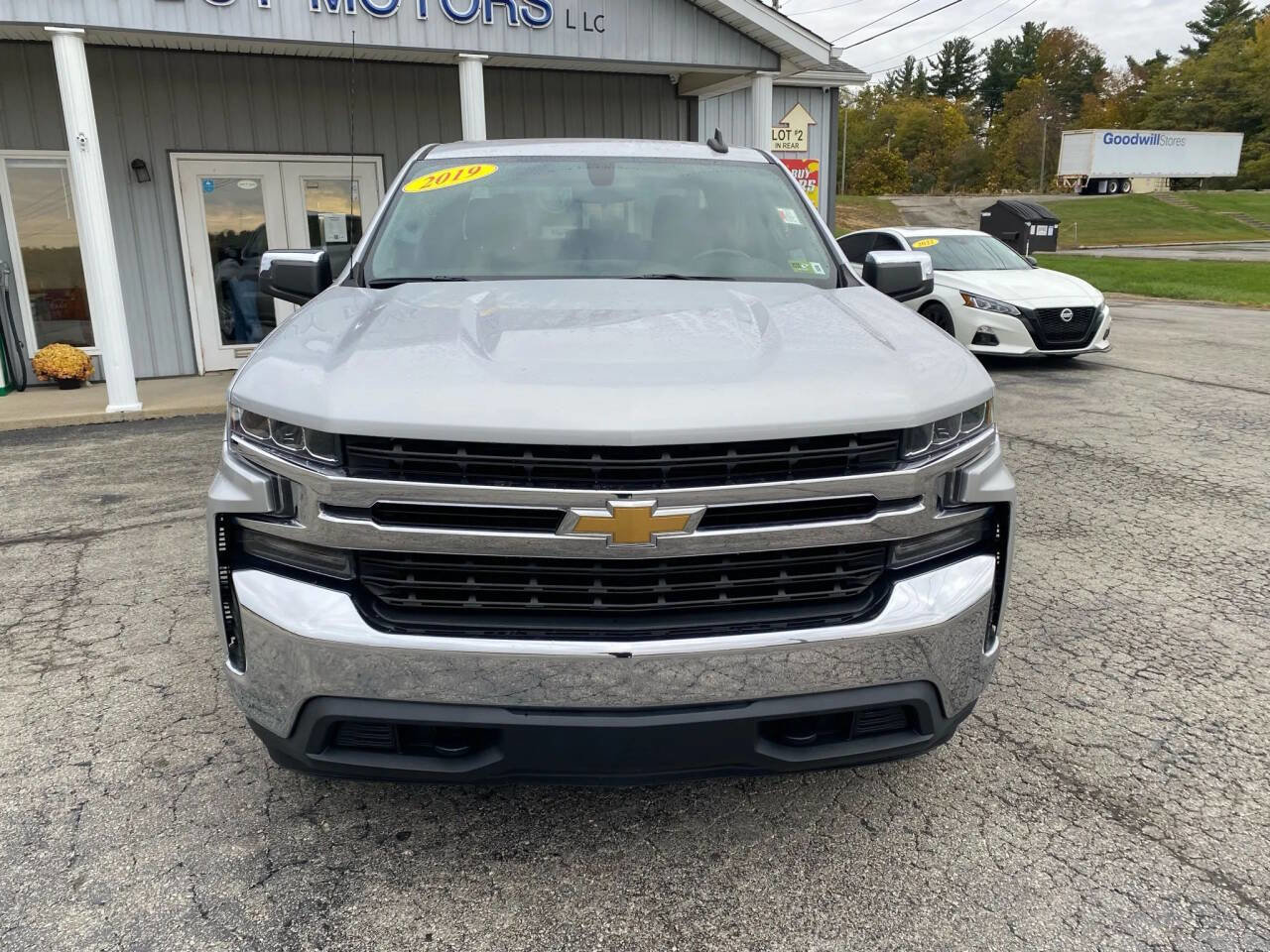 Used 2019 Chevrolet Silverado 1500 LT w/ All-Star Edition image 11