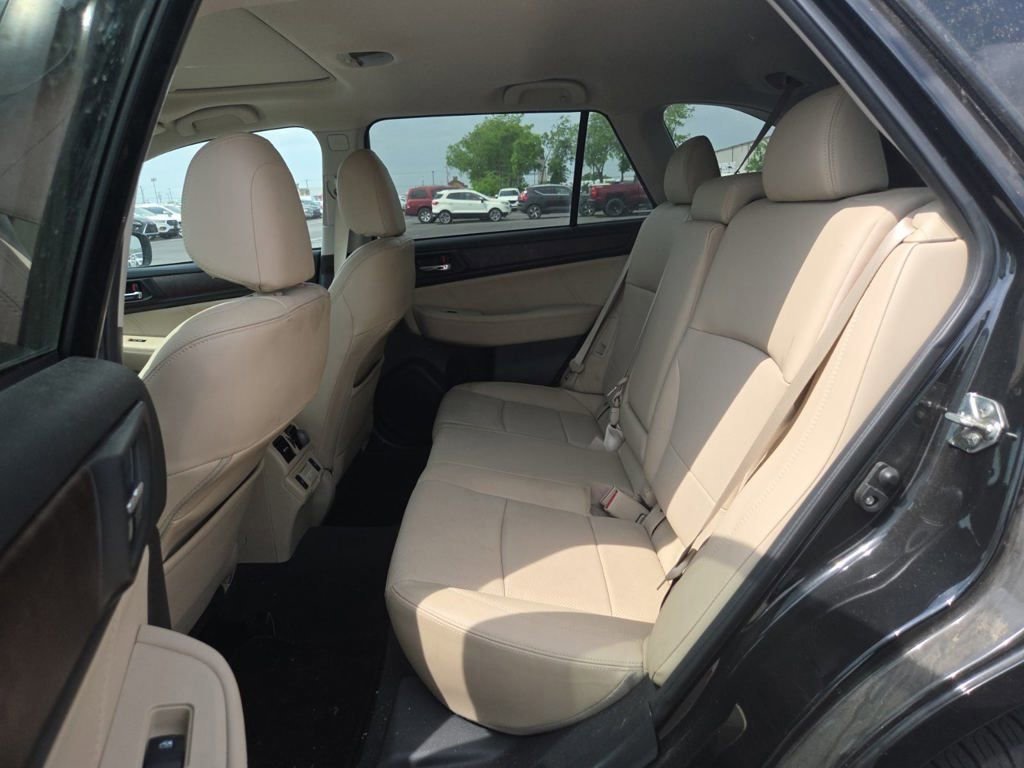 Used 2018 Subaru Outback 2.5i Limited image 5