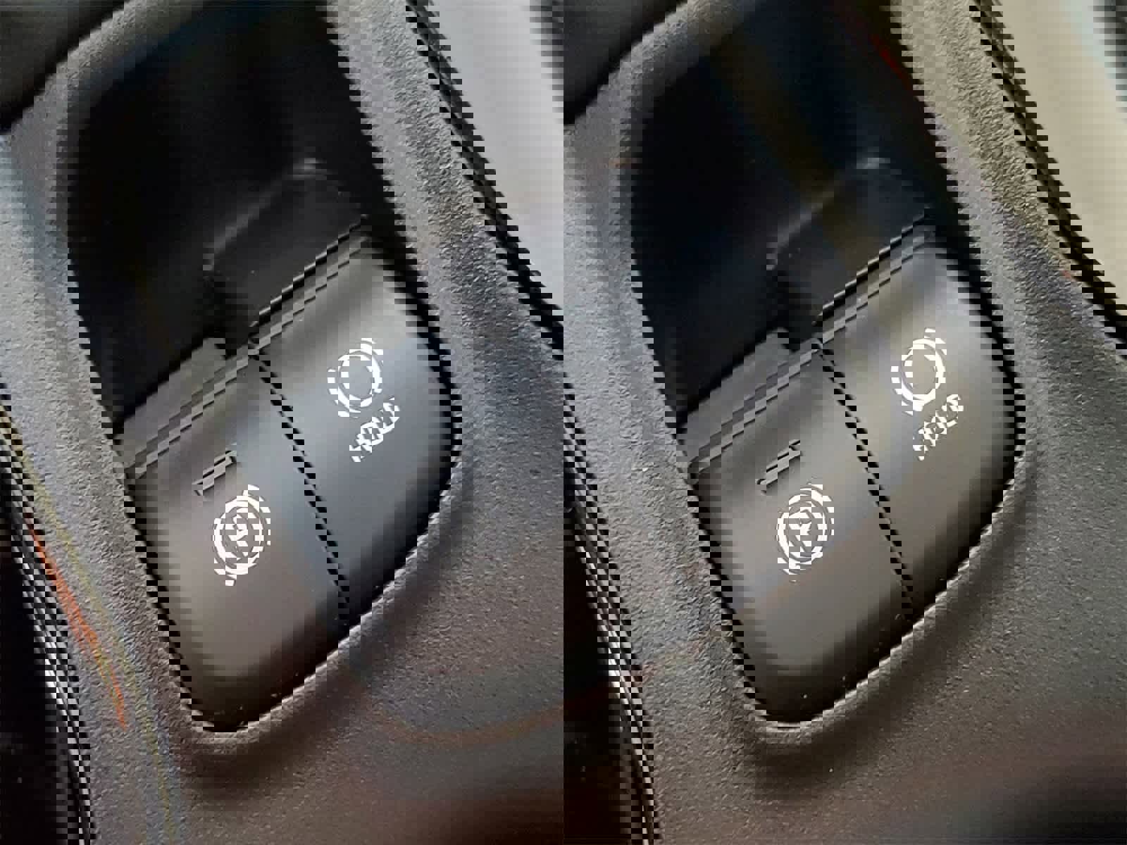 Used 2020 Toyota Corolla LE image 28