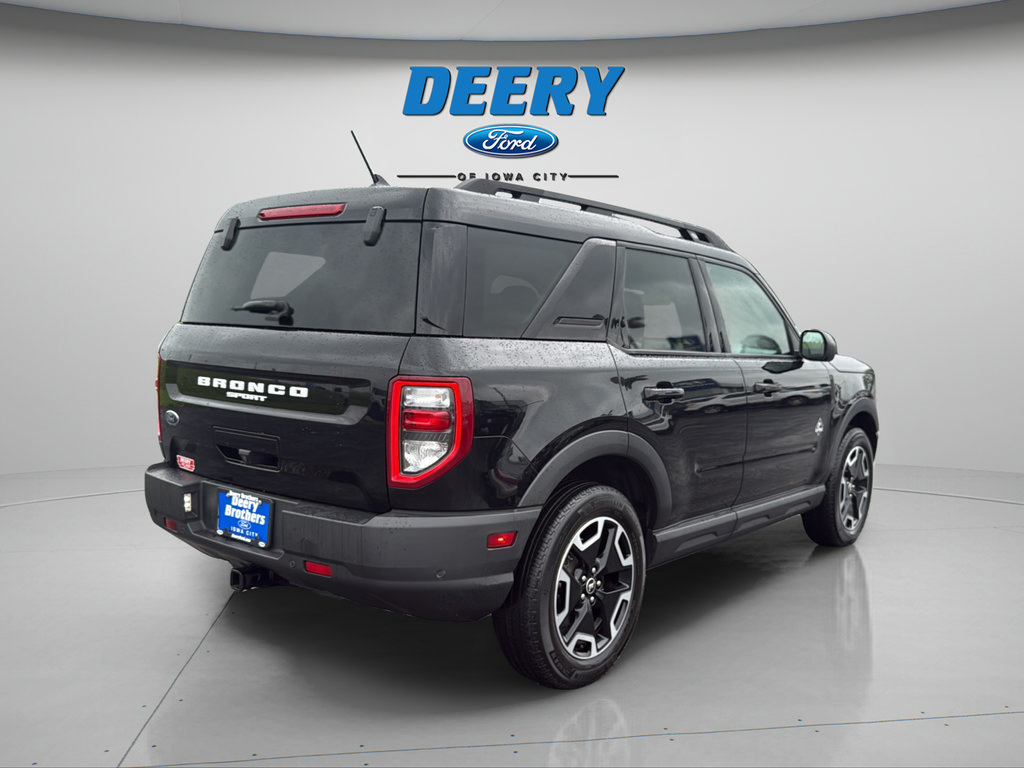 Used 2023 Ford Bronco Sport Outer Banks AWD/4WD image 14