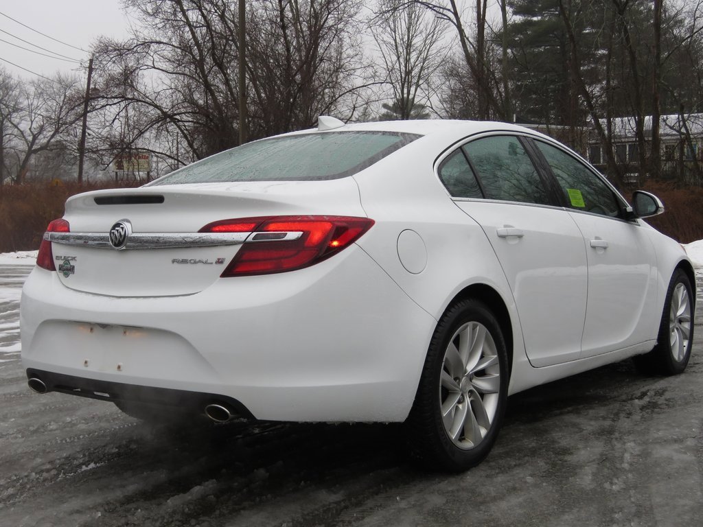 Used 2015 Buick Regal image 5