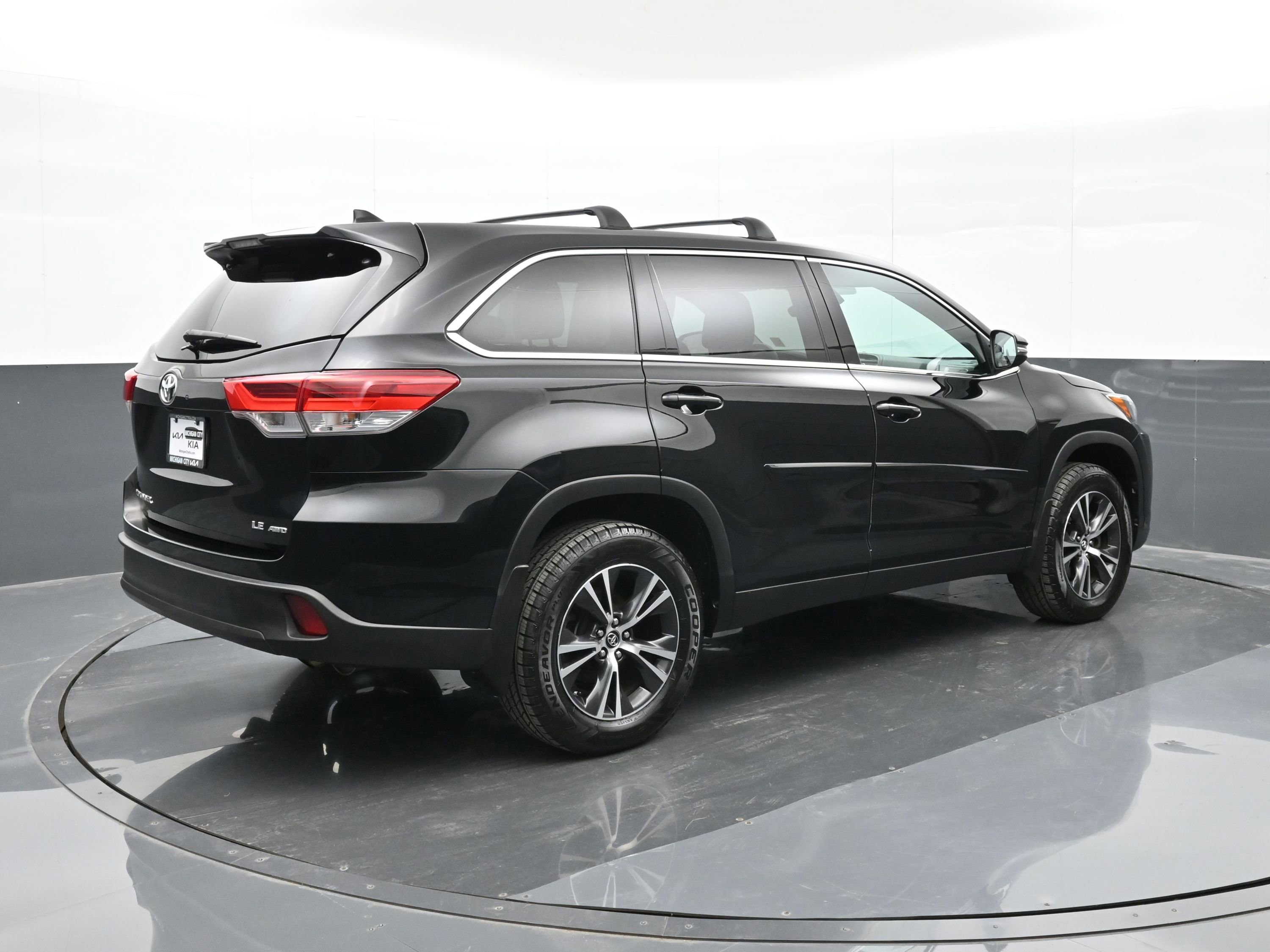 Used 2019 Toyota Highlander Plus image 8