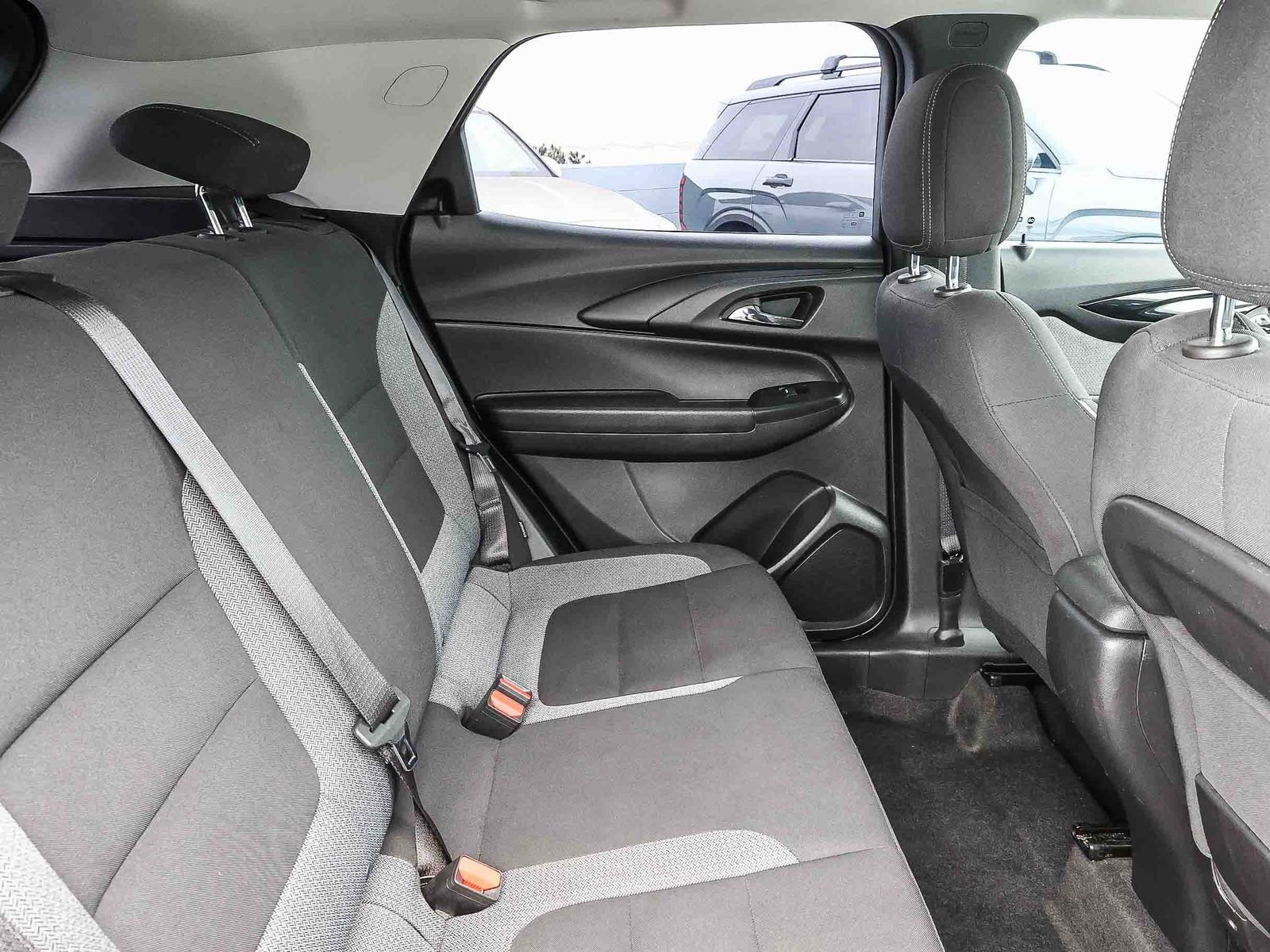 Used 2024 Chevrolet TrailBlazer LS w/ LS Confidence Package FWD image 19